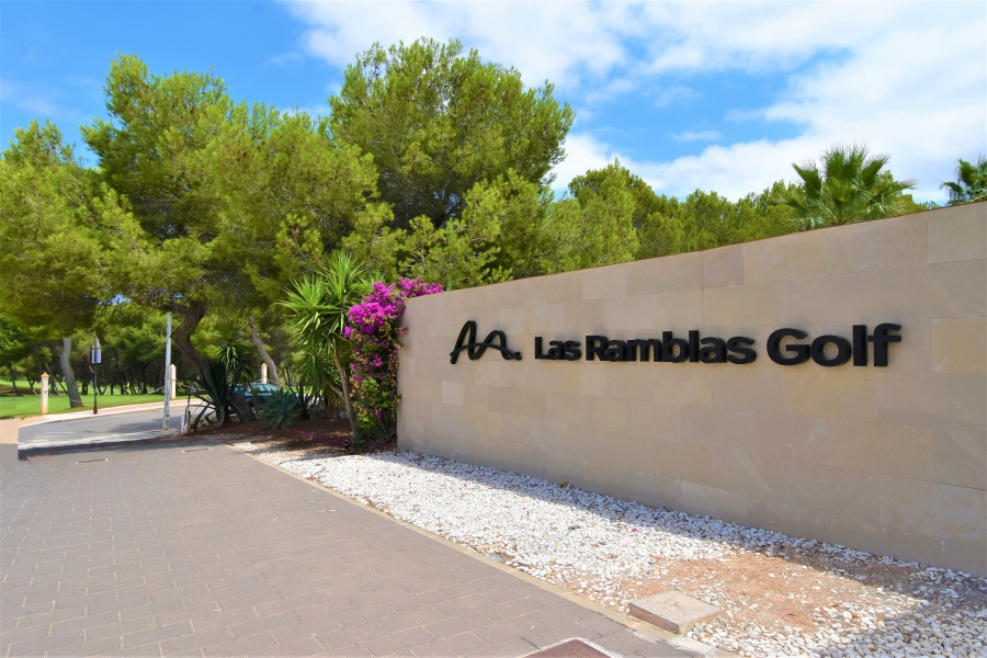 Re-Sale - Bungalow - Orihuela Costa - Las Ramblas