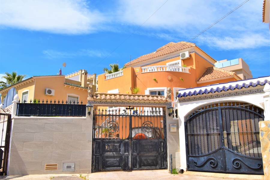 Re-Sale - Detached Villa - Orihuela Costa - El Galan