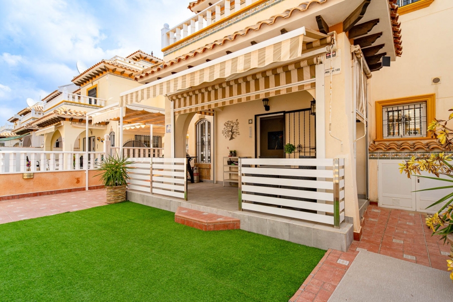 Re-Sale - Quad Villa - Orihuela Costa - Lomas de Cabo Roig