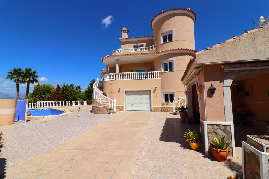 Re-Sale - Detached Villa - Algorfa - Lomas de La Juliana