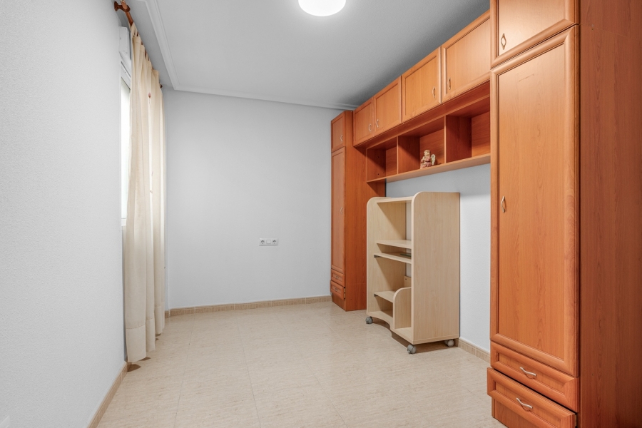 Re-Sale - Apartment - Torrevieja - Torrevieja - Centre