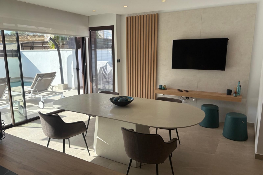 Re-Sale - Semi Detached Villa - Algorfa - La Finca Golf Resort