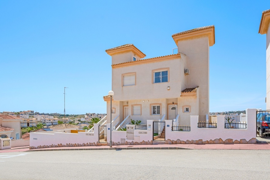 Re-Sale - Semi Detached Villa - Ciudad Quesada - La Marquesa