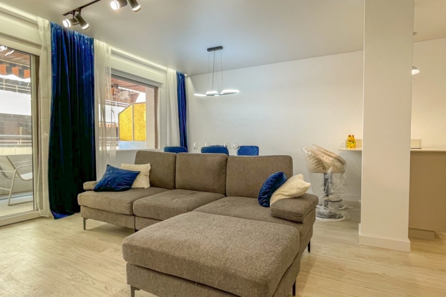 Re-Sale - Apartment - Torrevieja - Playa Acequion