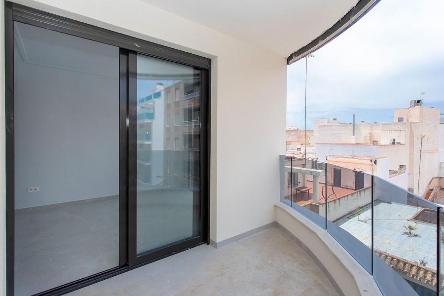 Re-Sale - Apartment - Torrevieja - Torrevieja - Centre