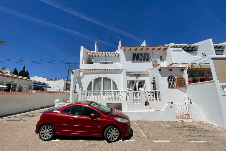 Re-Sale - Townhouse - Ciudad Quesada - Altos de Quesada
