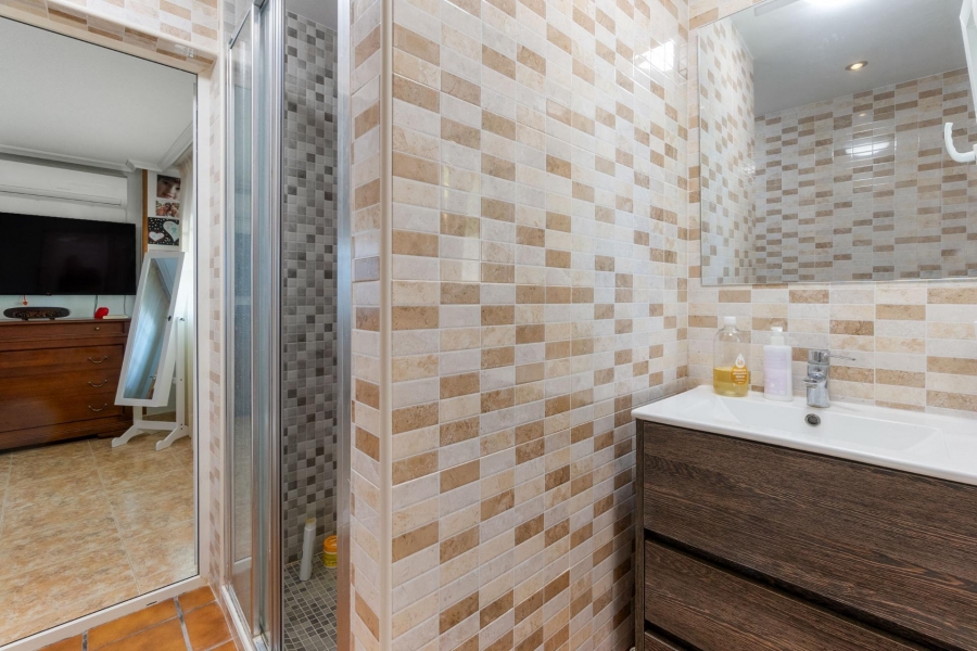 Re-Sale - Detached Villa - Torrevieja - Los Balcones