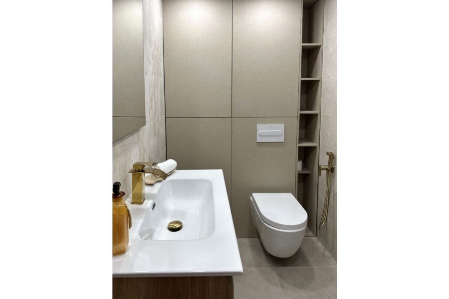 Re-Sale - Apartment - Torrevieja - Torrevieja - Centre