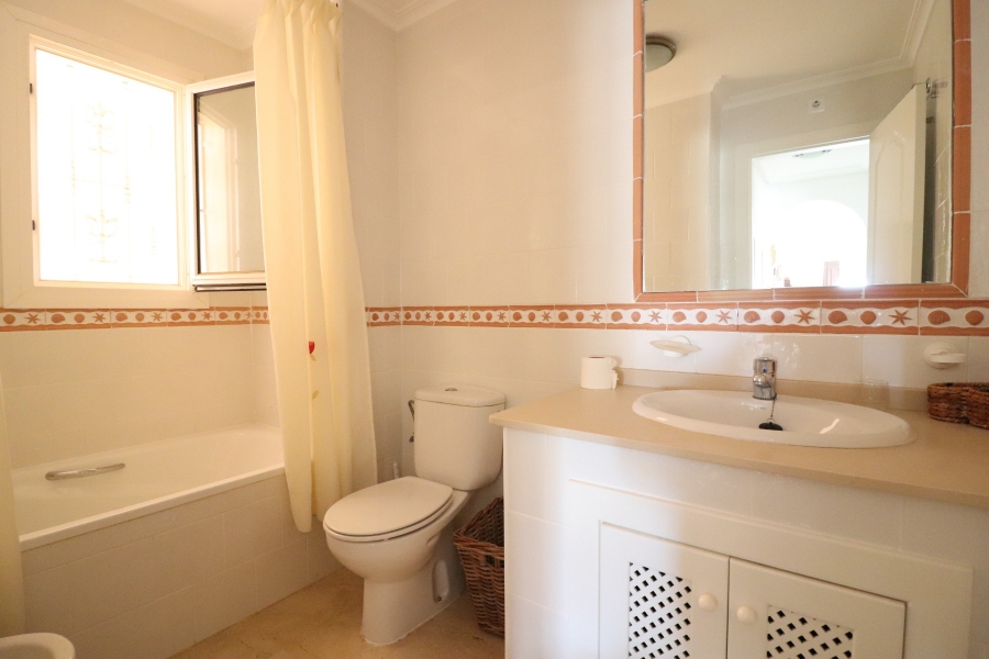 Re-Sale - Apartment - Orihuela Costa - Playa Flamenca