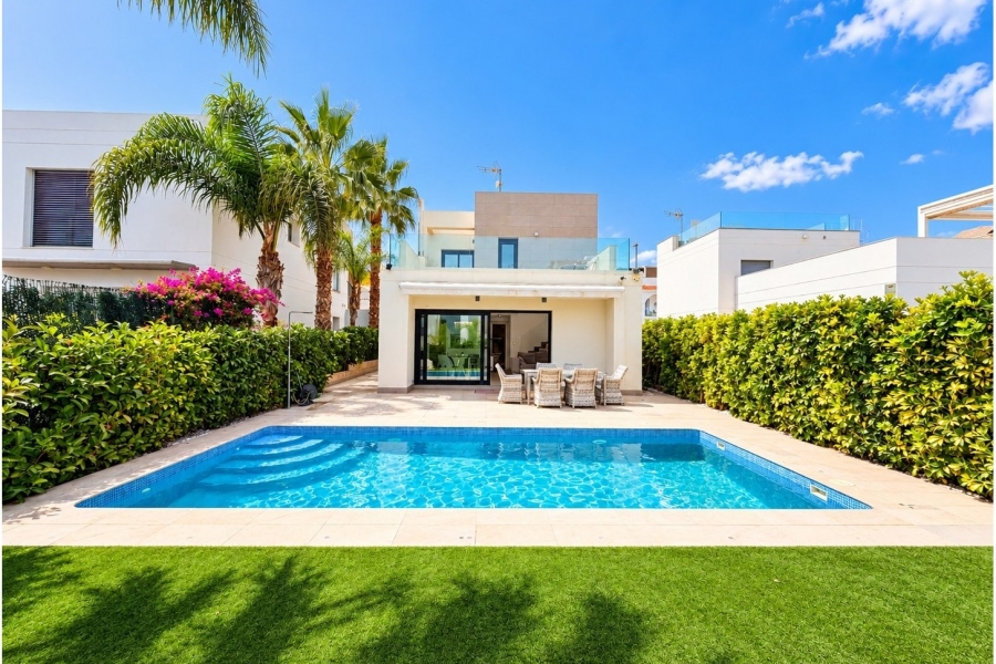 Re-Sale - Detached Villa - Ciudad Quesada - Doña Pepa