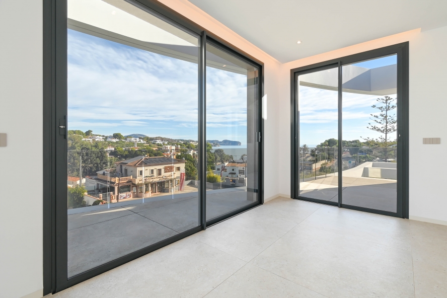 Nye - Frittliggende Villa - Benissa