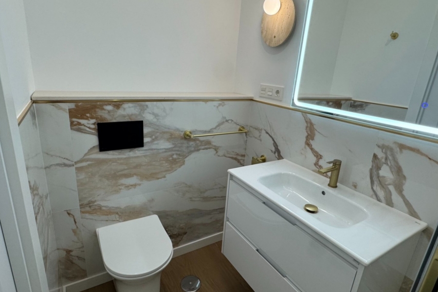 Re-Sale - Apartment - Orihuela Costa - Punta Prima