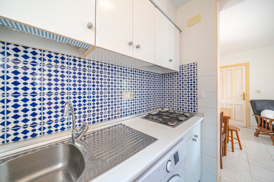 Re-Sale - Apartment - Torrevieja - Aguas Nuevas