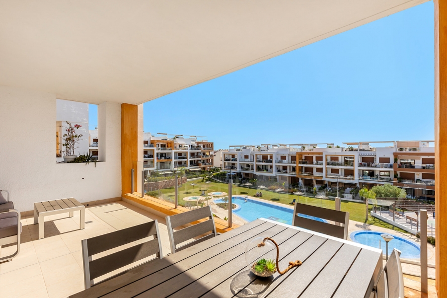 Re-Sale - Apartment - Orihuela Costa - Villamartin
