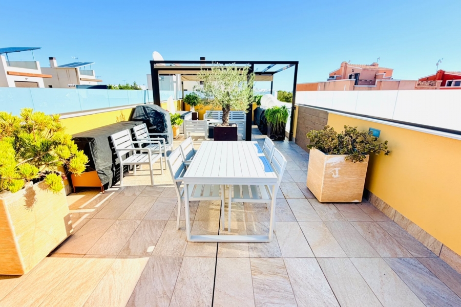 Re-Sale - Semi Detached Villa - Los Montesinos - La Herrada