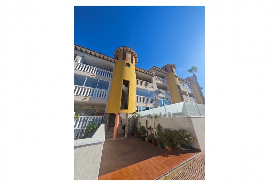 Re-Sale - Apartment - Orihuela Costa - Villamartin