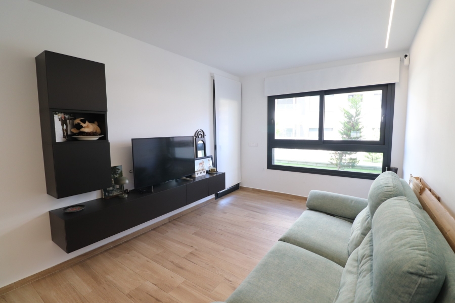Re-Sale - Apartment - Orihuela Costa - Villamartin