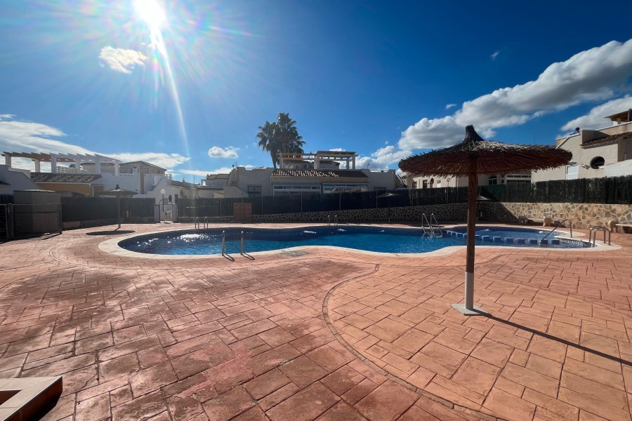 Re-Sale - Quad Villa - Orihuela Costa - Punta Prima