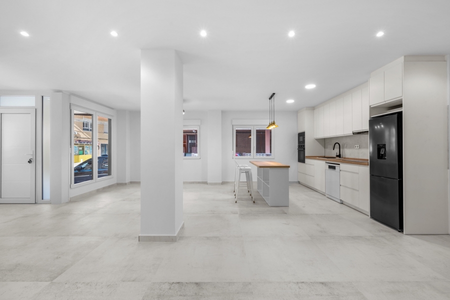 Re-Sale - Apartment - Torrevieja - Playa Acequion