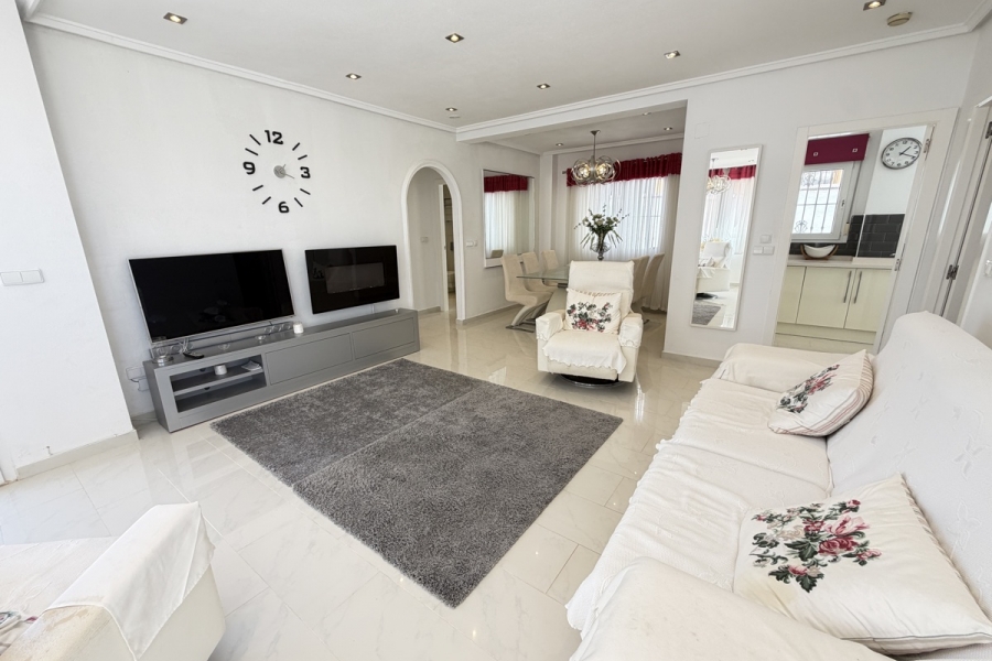 Re-Sale - Detached Villa - San Miguel de Salinas - Lake View Mansions