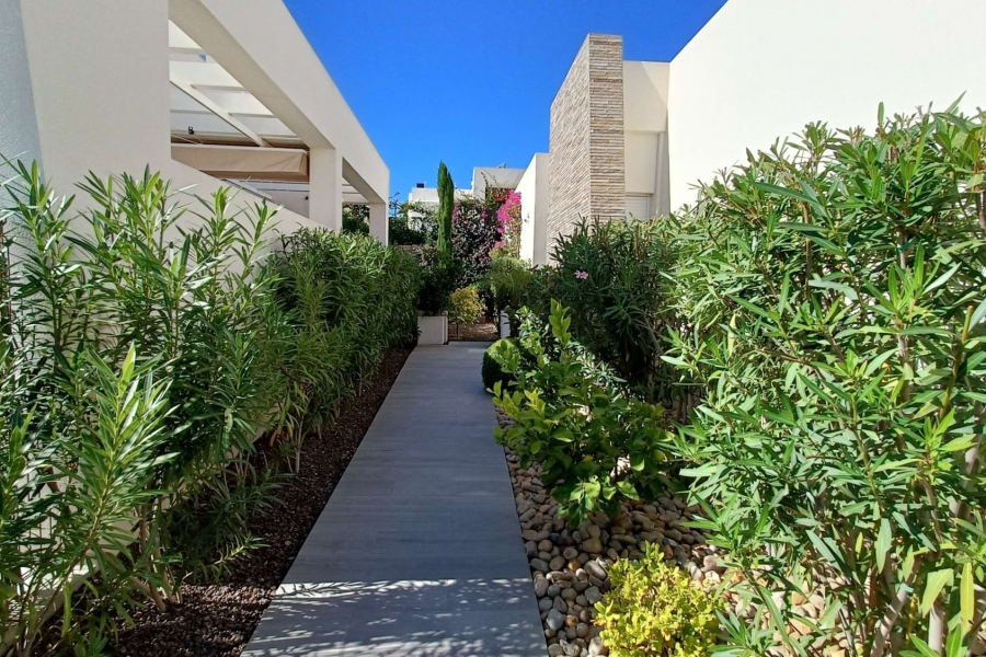 Re-Sale - Detached Villa - Algorfa - La Finca Golf Resort