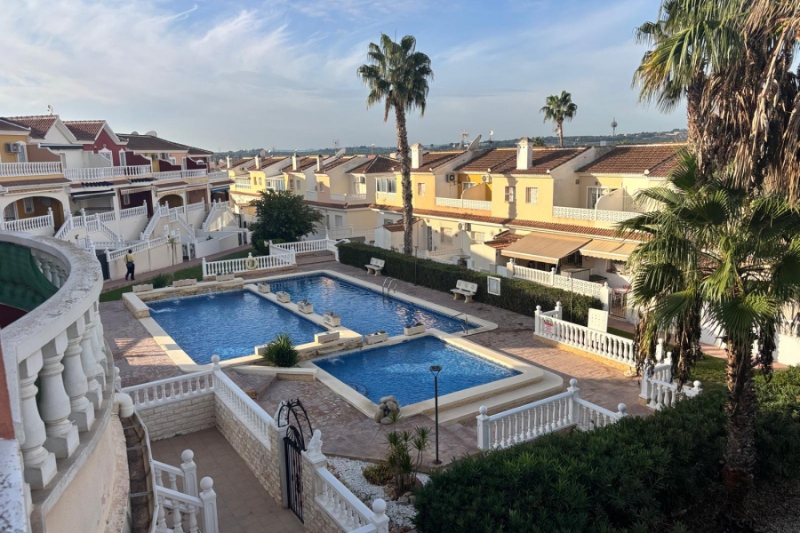 Re-Sale - Townhouse - Benijofar - Monte Azul