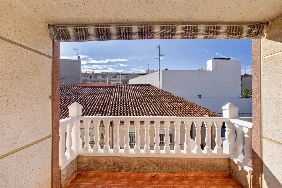 Re-Sale - Apartment - Torrevieja - Playa Los Locos