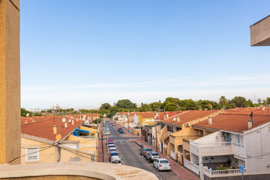 Re-Sale - Apartment - Torrevieja - Playa Los Naufragos