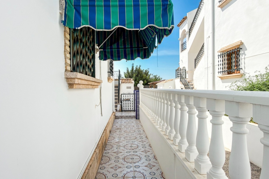 Re-Sale - Apartment - Orihuela Costa - Villamartin