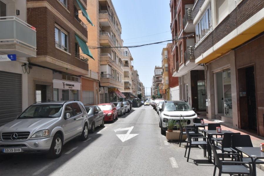 Re-Sale - Apartment - Torrevieja - Torrevieja - Centre