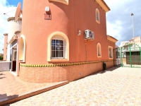 Re-Sale - Detached Villa - Orihuela Costa - Playa Flamenca