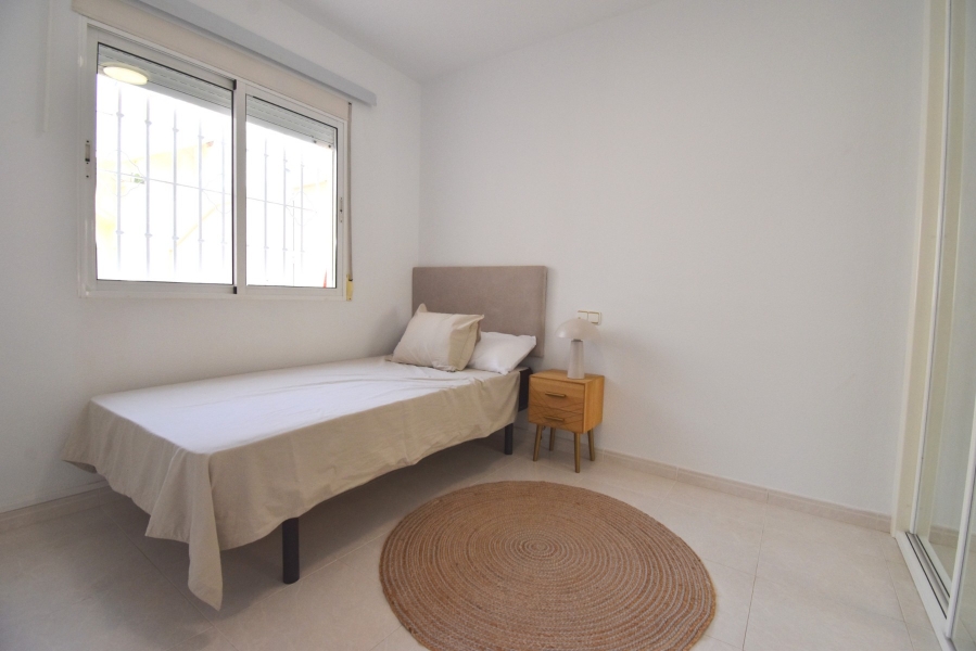 Re-Sale - Apartment - Orihuela Costa - Playa Flamenca