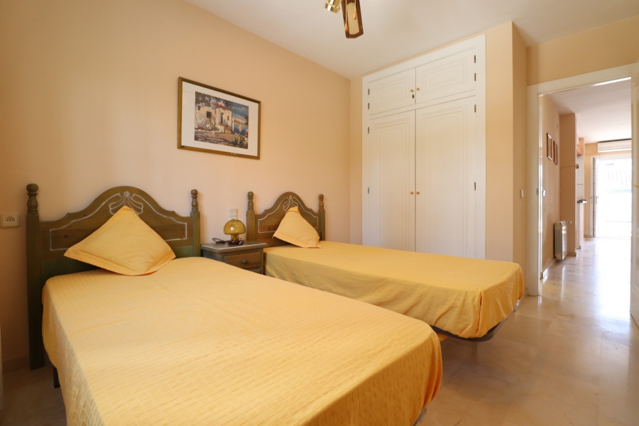 Re-Sale - Bungalow - Orihuela Costa - Villamartin