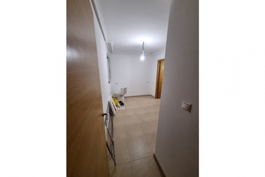 Re-Sale - Apartment - Torrevieja - Torrevieja - Centre