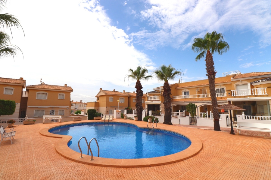 Re-Sale - Townhouse - Benijofar - Monte Azul