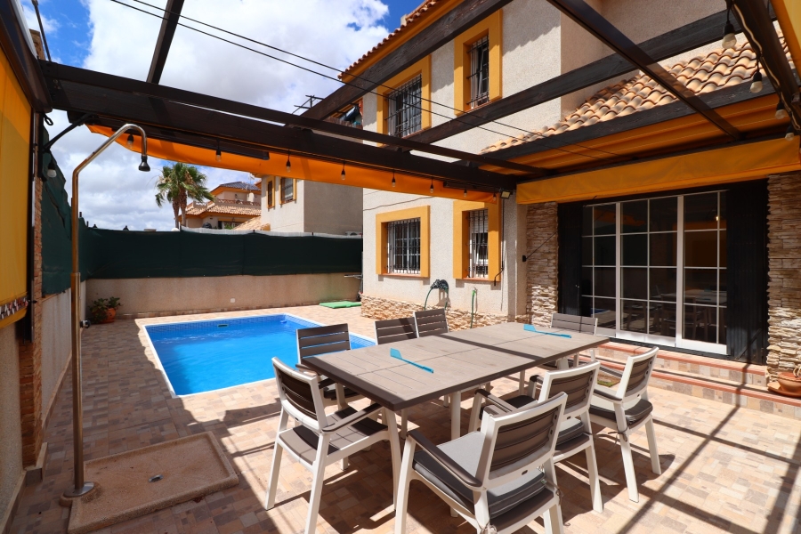 Re-Sale - Semi Detached Villa - Los Montesinos - La Herrada