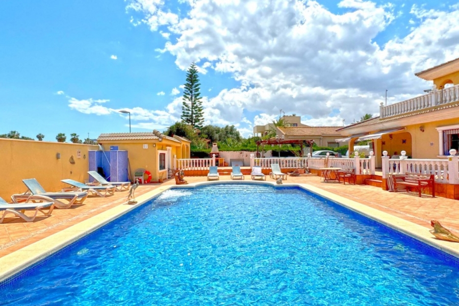 Re-Sale - Detached Villa - Torrevieja - Los Balcones - Los Altos del Edén