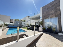 Detached Villa - Re-Sale - Orihuela Costa - Villamartin
