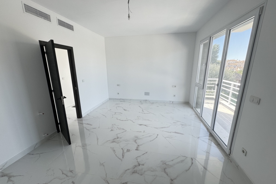 Re-Sale - Detached Villa - Orihuela Costa - Los Balcones