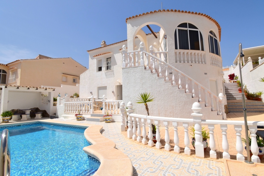 Re-Sale - Detached Villa - Orihuela Costa - Villamartin