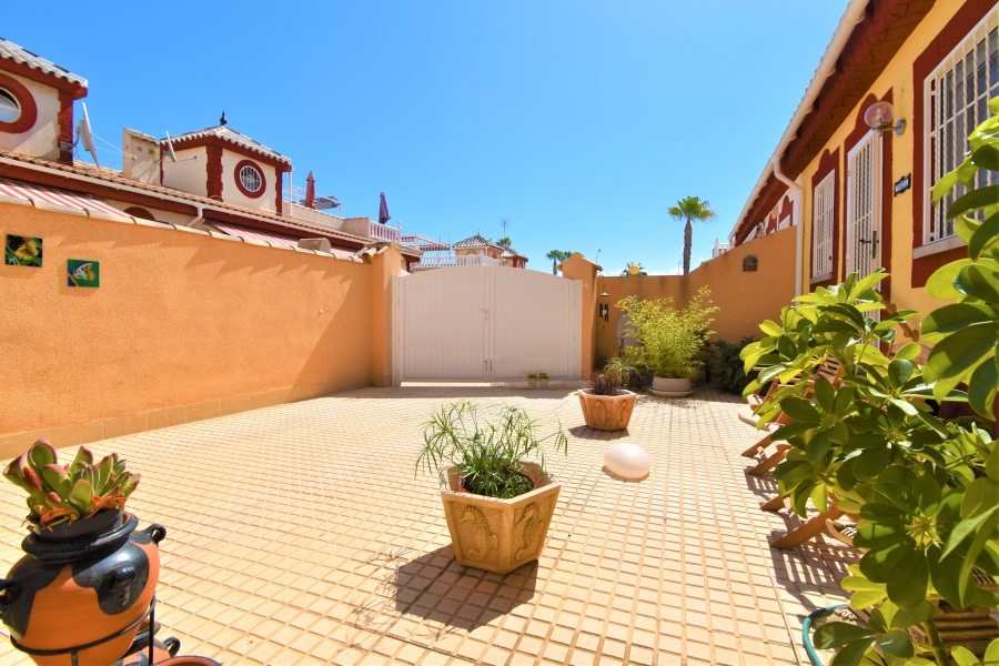 Re-Sale - Quad Villa - Orihuela Costa - Playa Flamenca