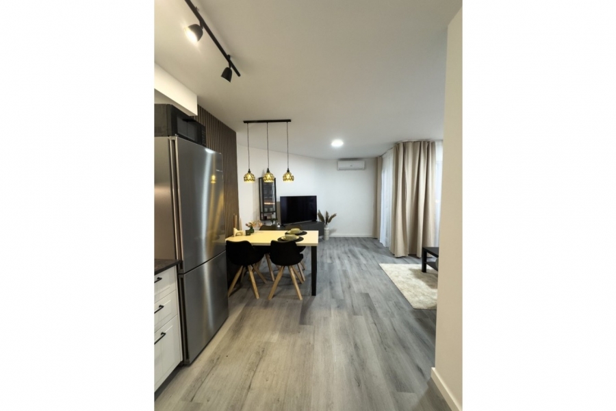 Re-Sale - Apartment - Torrevieja - Torrevieja - Centre