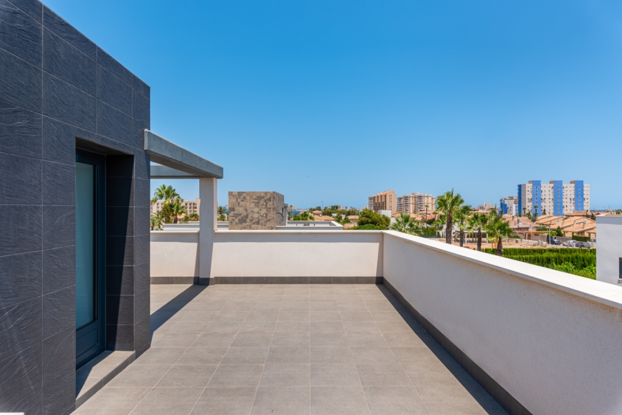 New - Detached Villa - Playa Paraiso