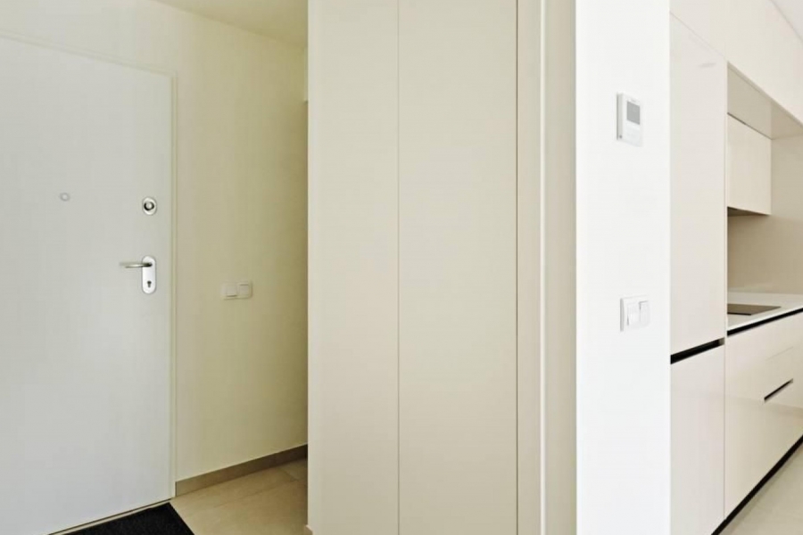 Re-Sale - Apartment - Torrevieja - La Veleta