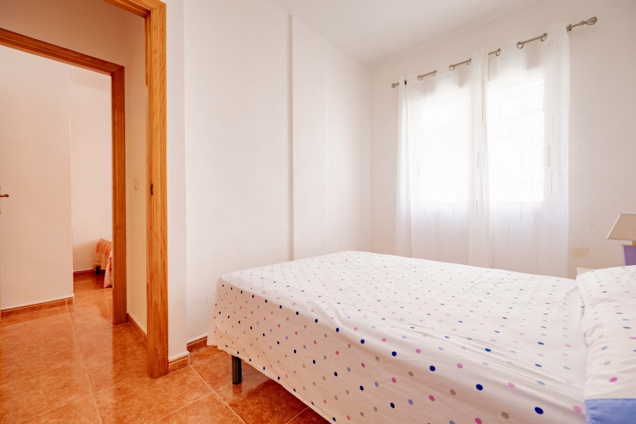 Re-Sale - Apartment - Torrevieja - Playa Los Locos