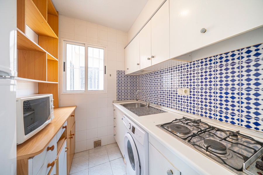 Re-Sale - Apartment - Torrevieja - Aguas Nuevas