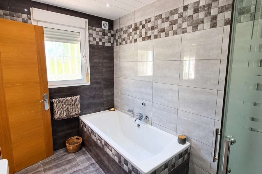 Re-Sale - Detached Villa - Algorfa - Montemar