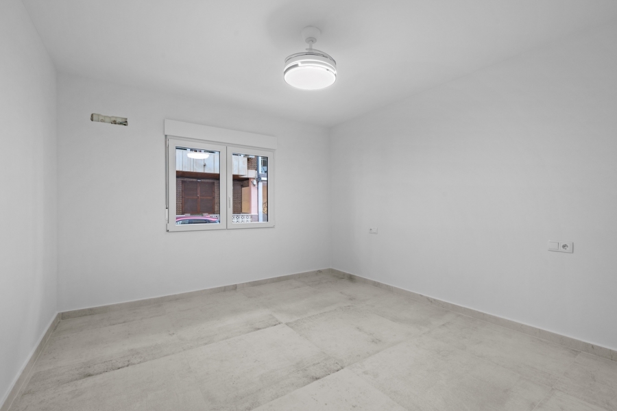 Re-Sale - Apartment - Torrevieja - Playa Acequion