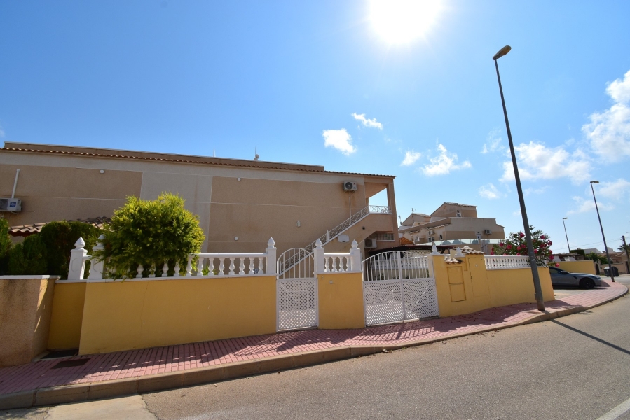 Re-Sale - Apartment - Orihuela Costa - Playa Flamenca