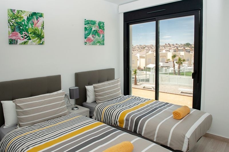 Re-Sale - Apartment - Orihuela Costa - Villamartin